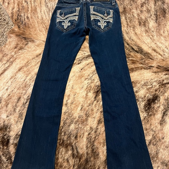 Size 27 Rock revivals - Picture 2 of 6